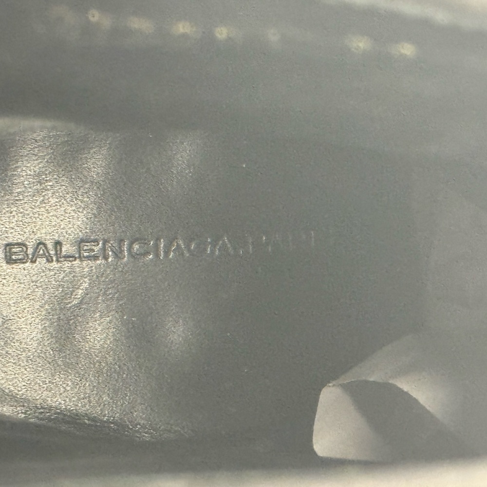 Balenciaga Black Heeled Boots with Chunky Heel - Picture 5 of 5